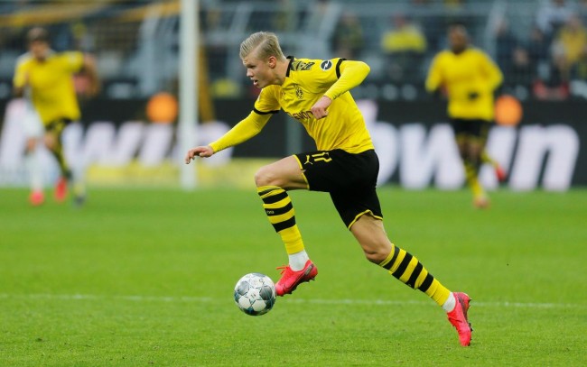 每体：2023年西甲冠军归属确定后，巴萨要求莱万别再进球（每体：2023西甲冠军落定后，巴萨被曝劝莱万别再进球）